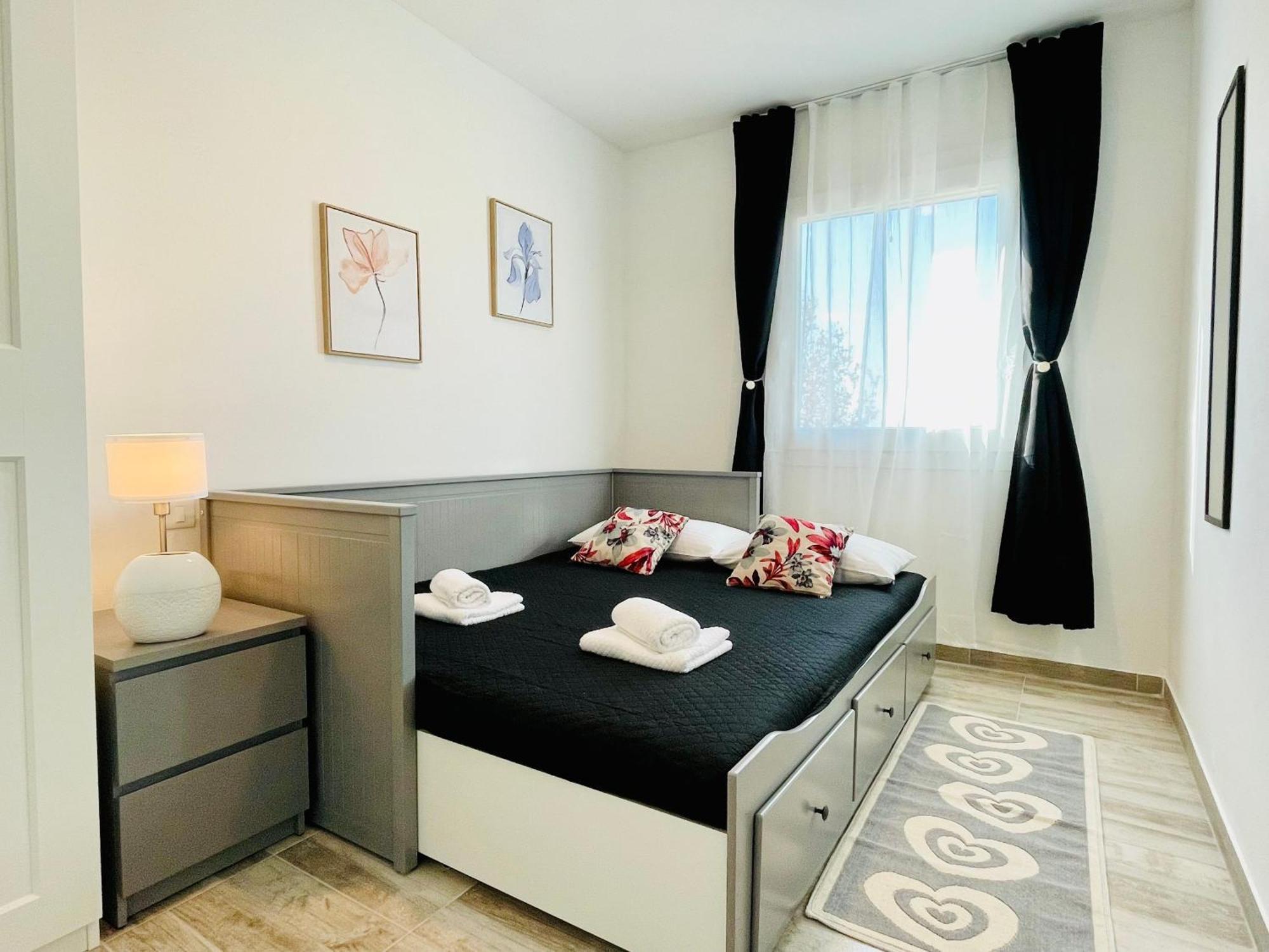 New Apartments Miya - Peroj Beach Bagian luar foto