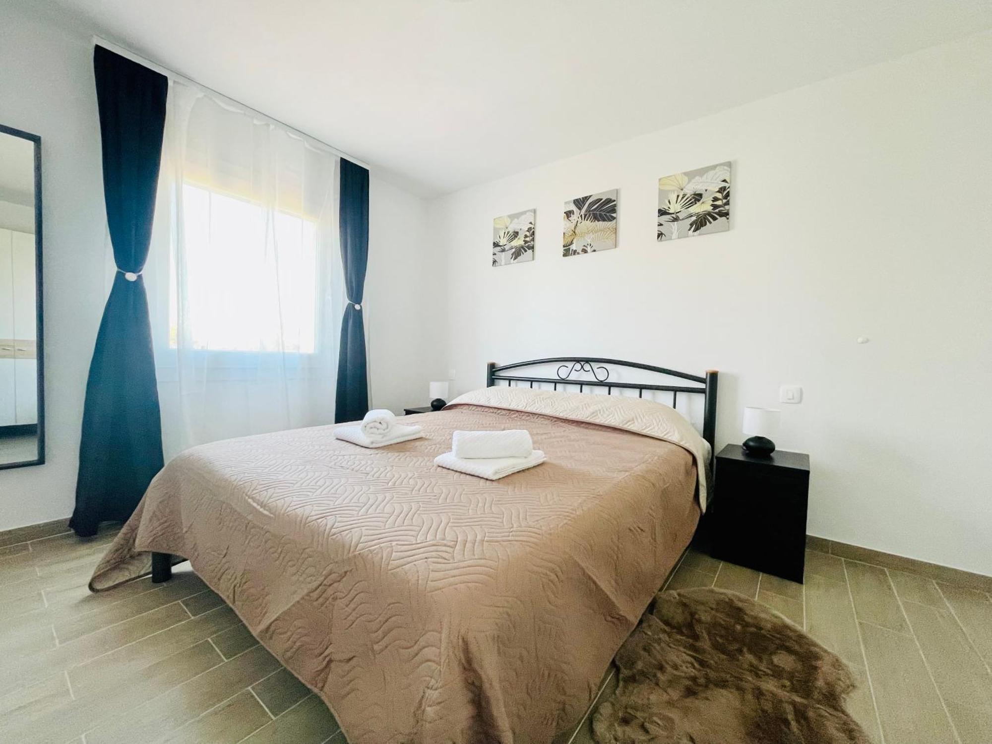 New Apartments Miya - Peroj Beach Bagian luar foto